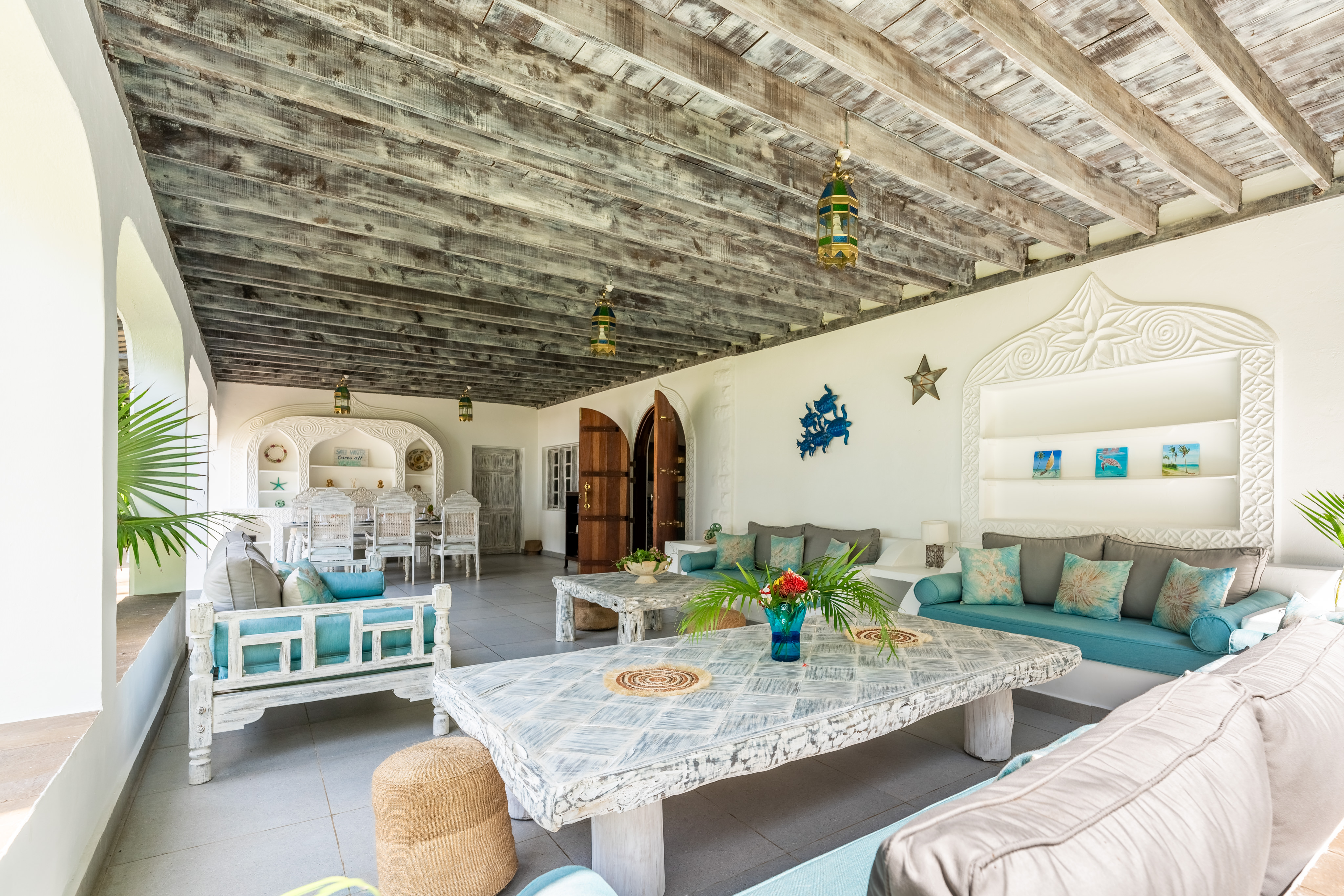 4-BR Exquisite Beach Villa