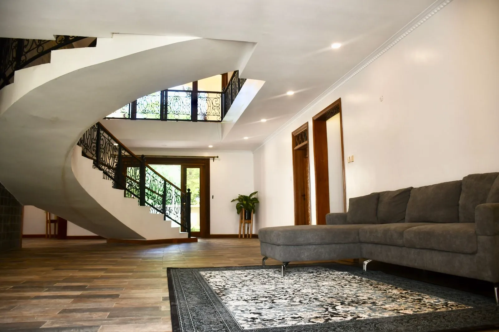 5-BR Signature Villa