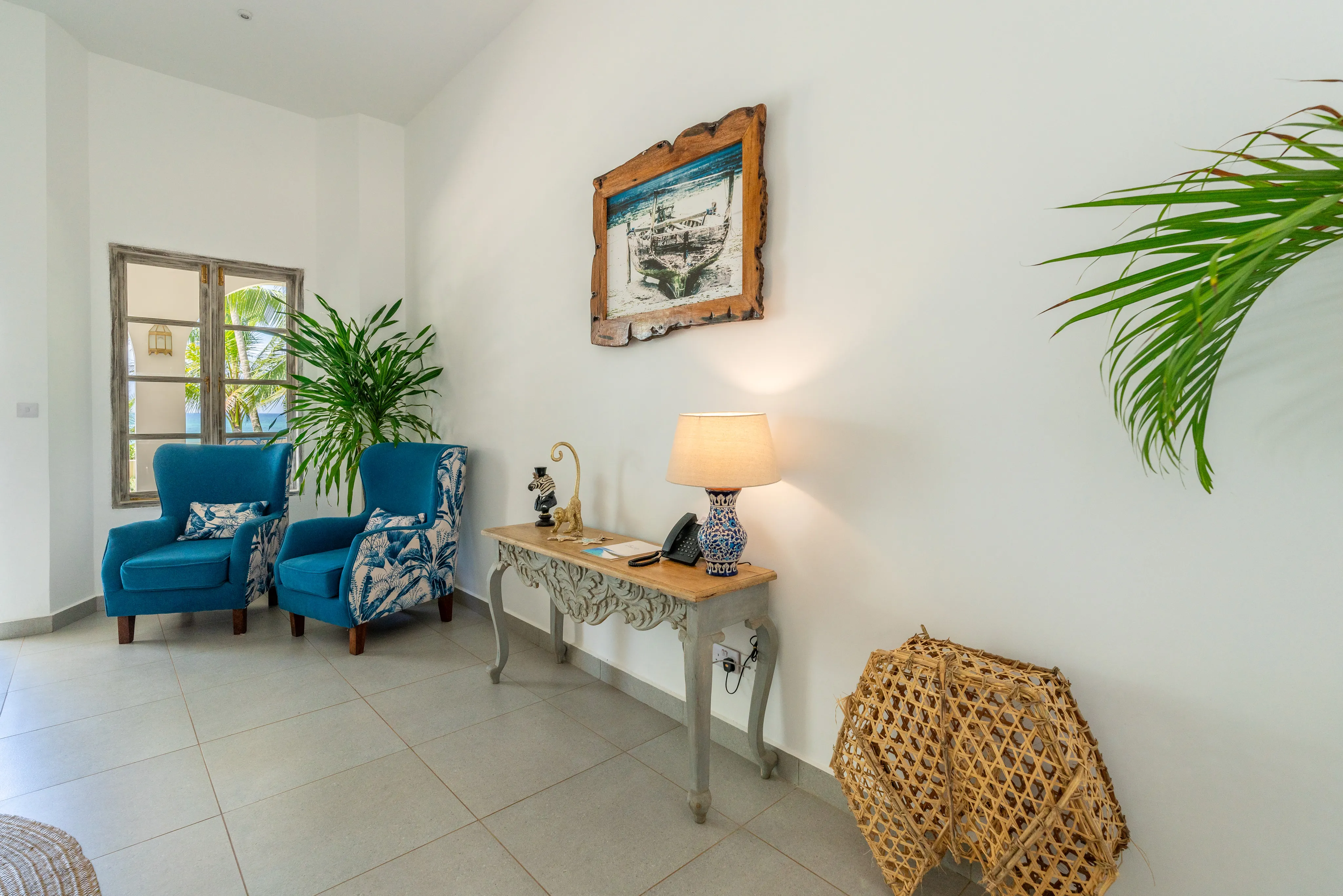 6-BR Beachfront Luxury Villa