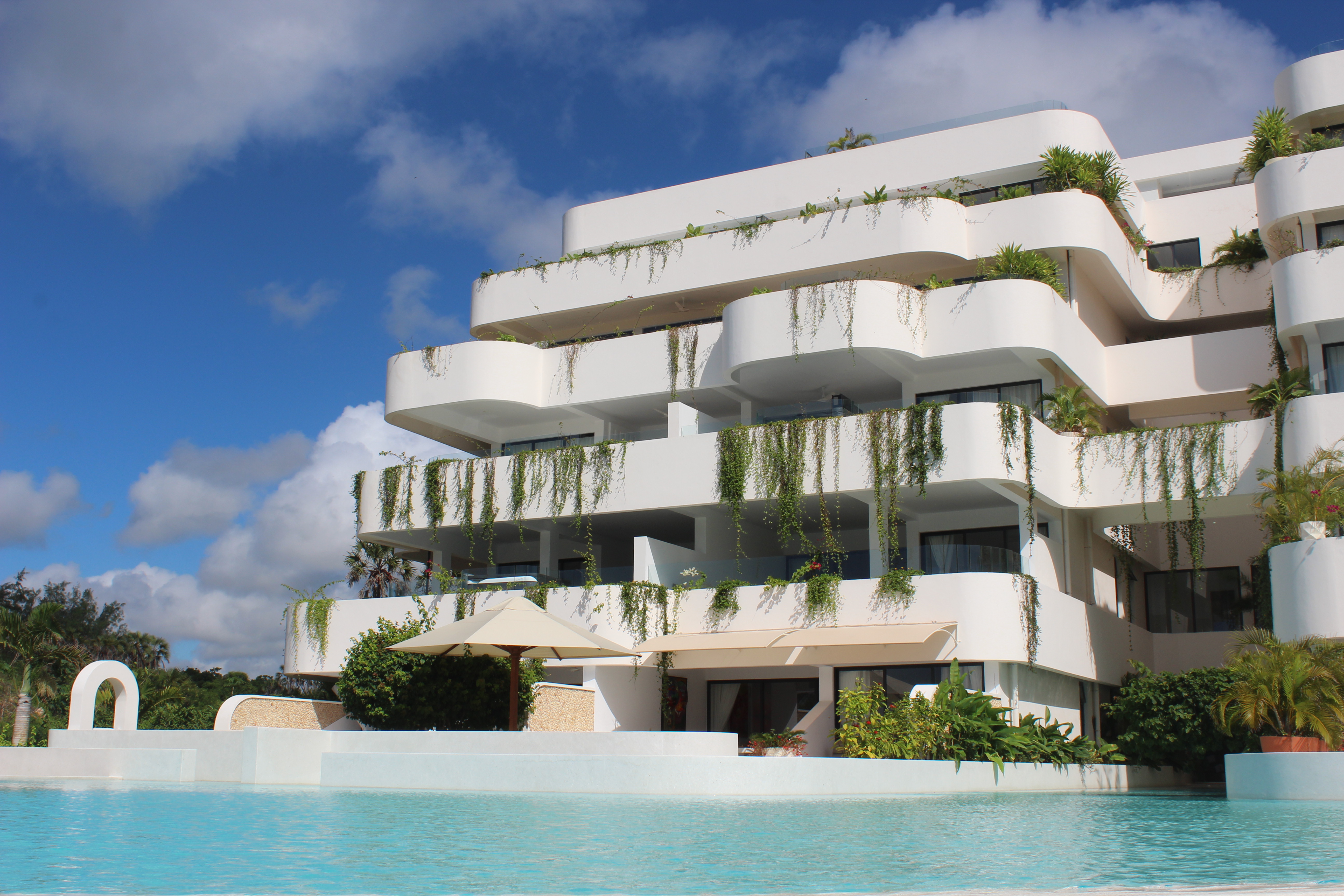 Blue Horizon Apartments