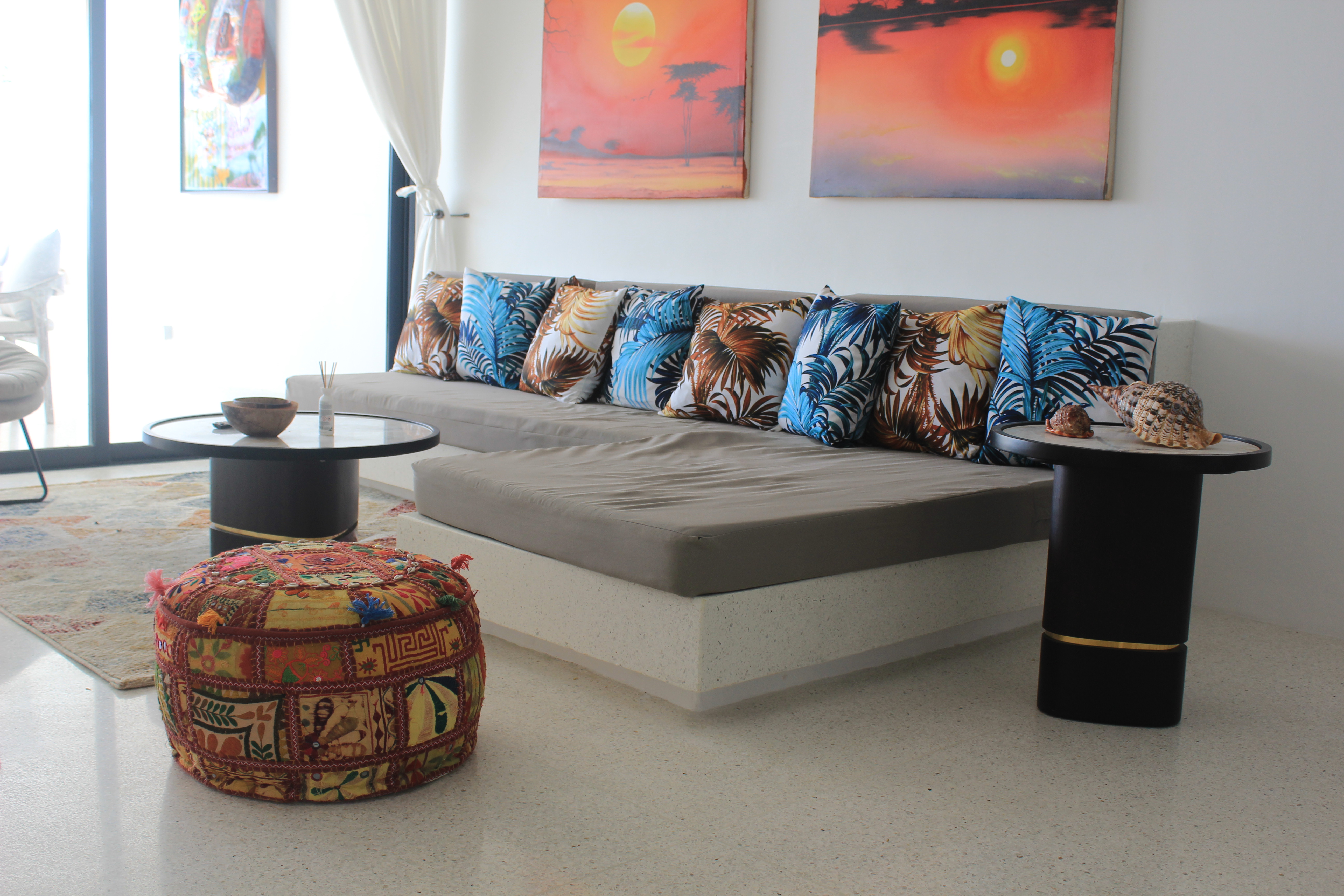 Blue Horizon Apartments