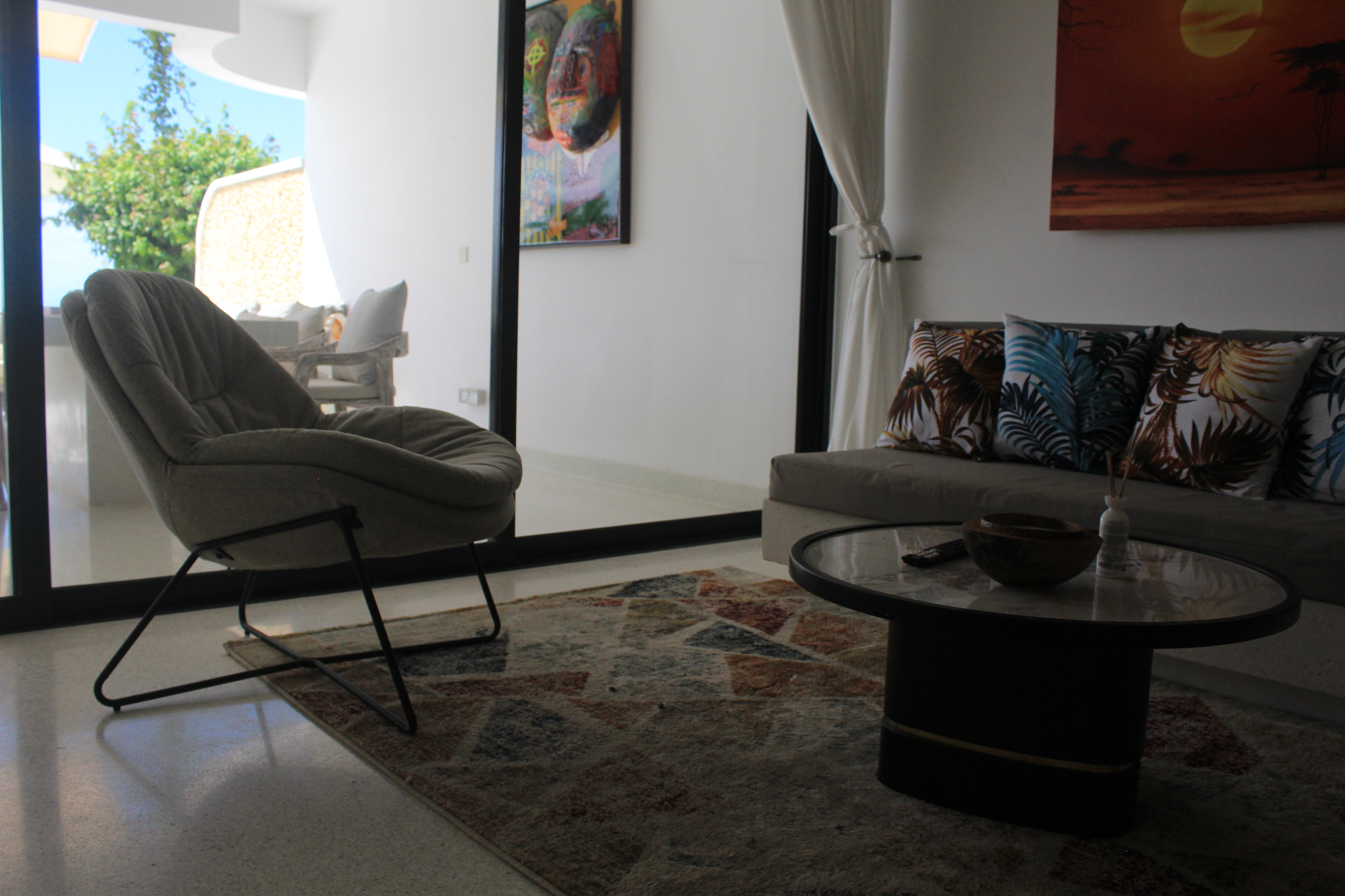 Blue Horizon Apartments