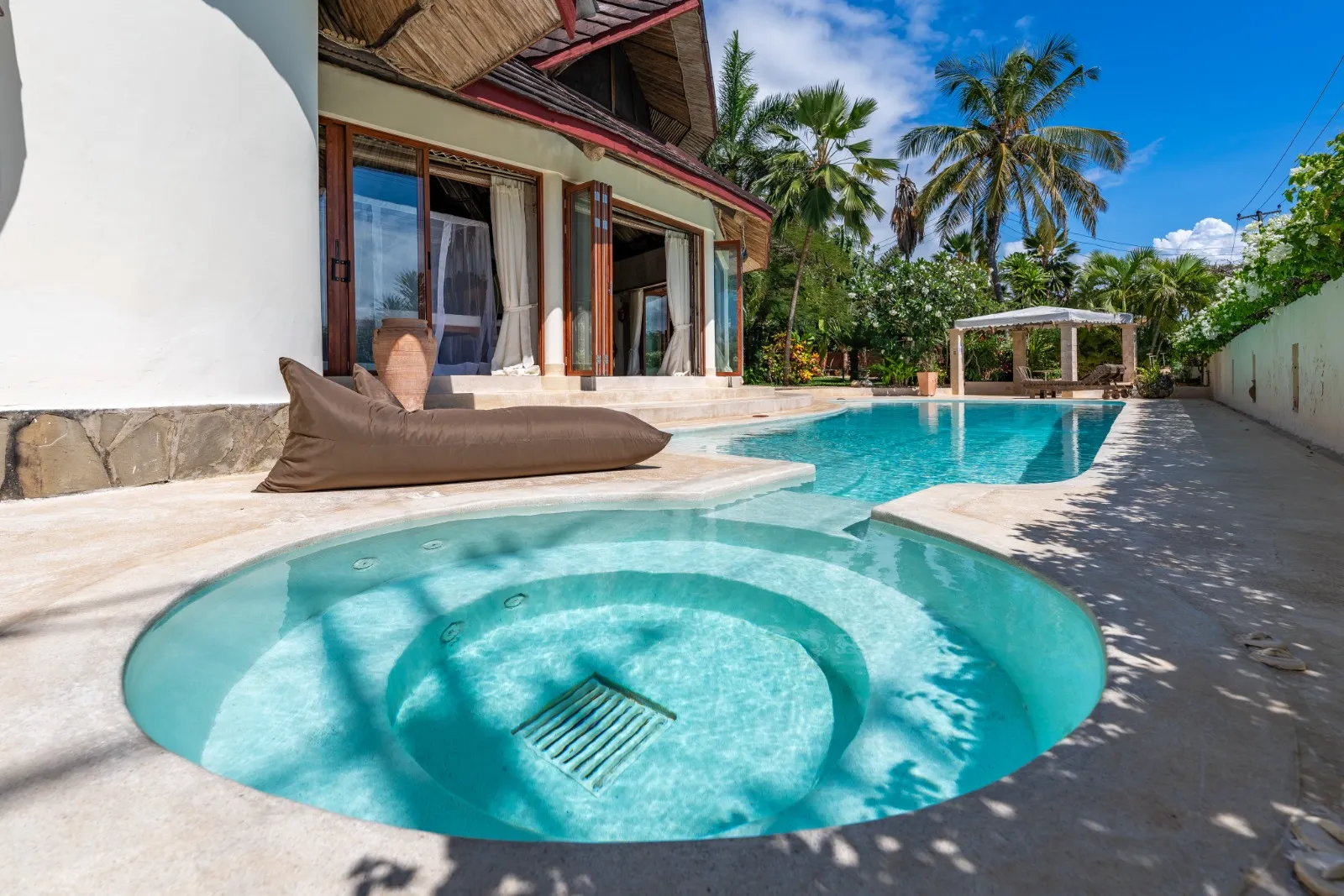 Coastal Chic 3-BR Villa