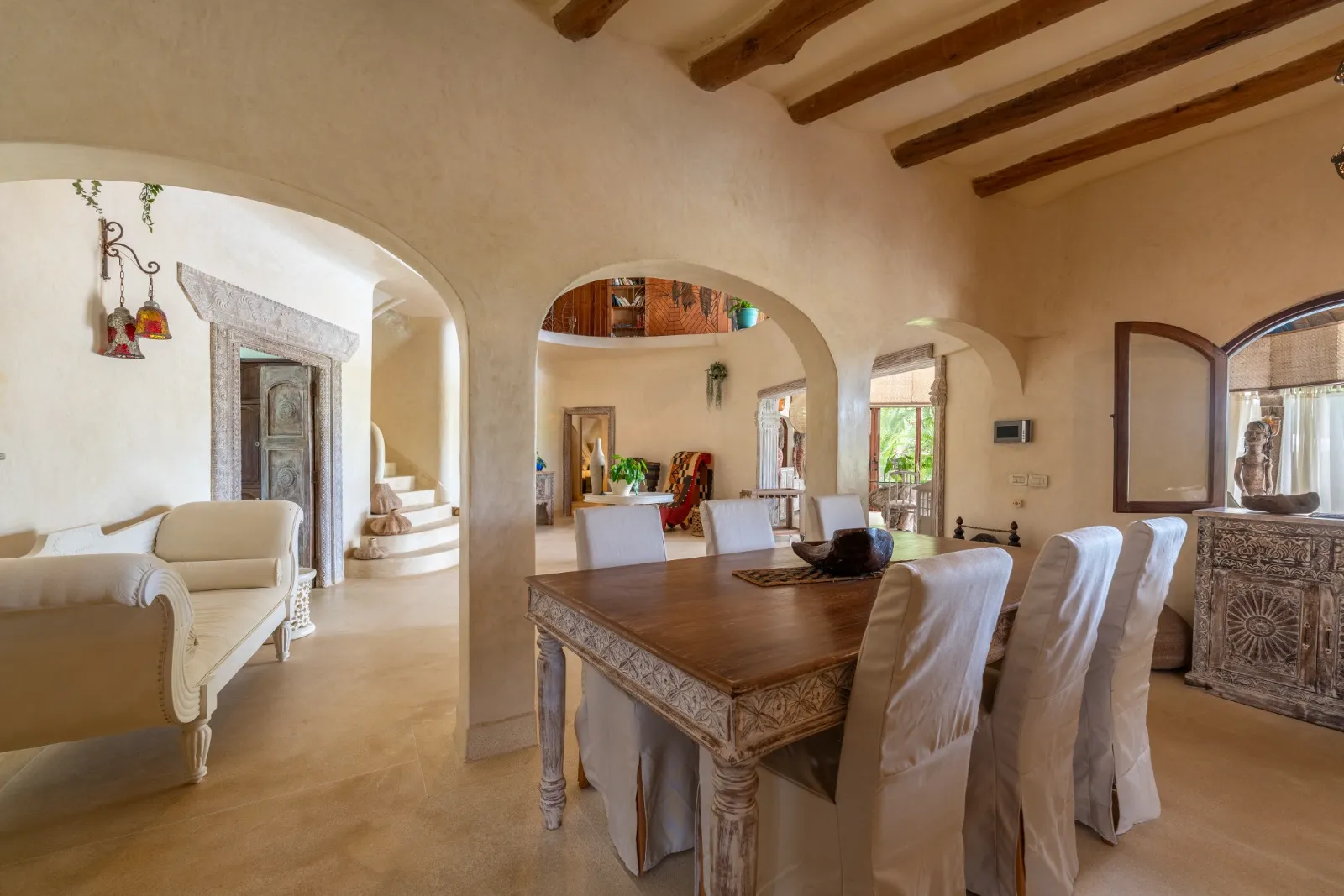 Coastal Chic 3-BR Villa